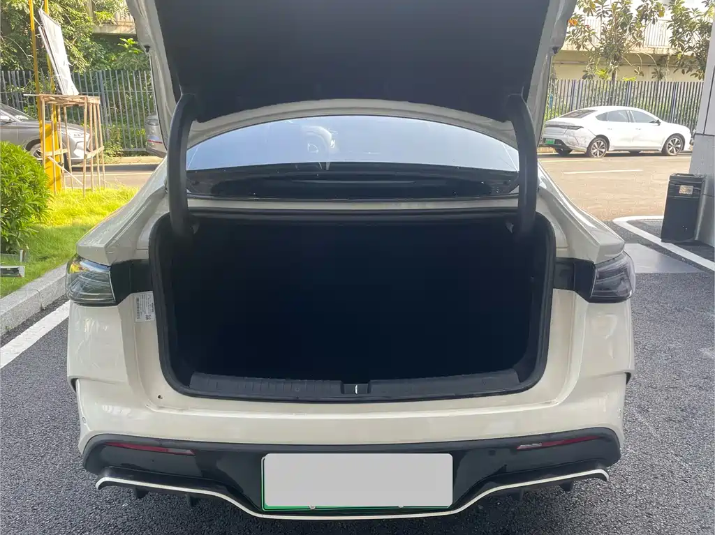 BYD Seal 06 — миниатюра 7