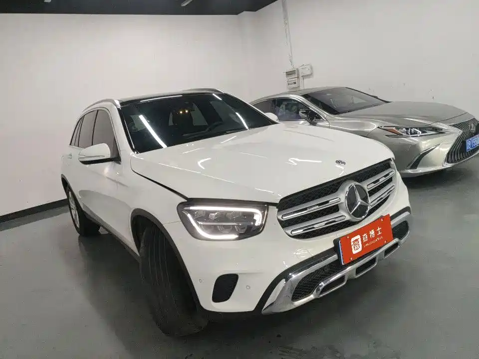 Mercedes-Benz GLC — миниатюра 3