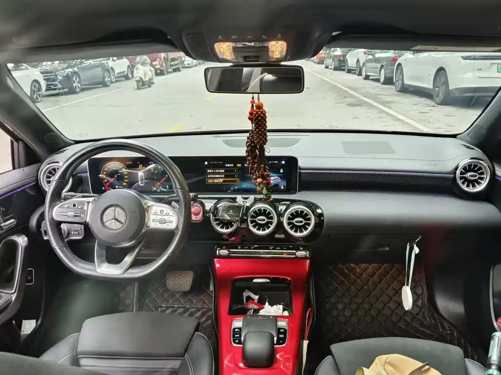 Mercedes-Benz A-Class — миниатюра 12