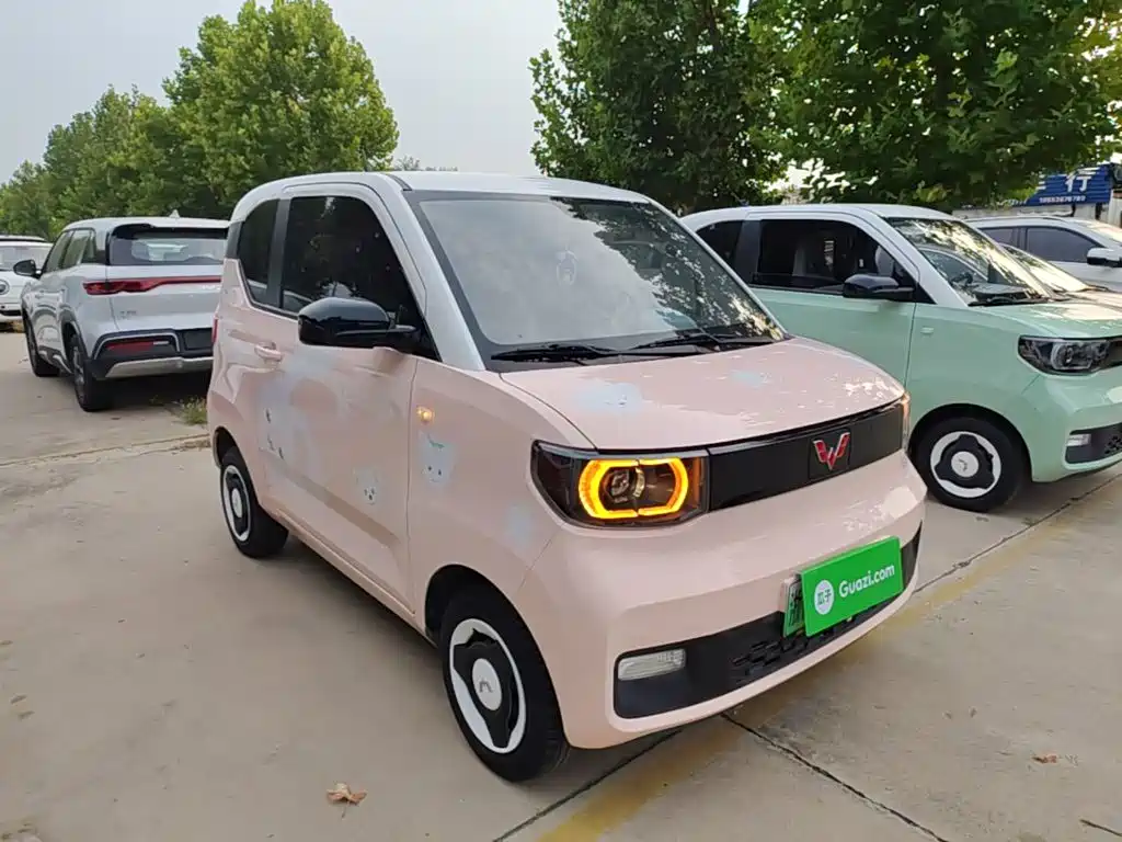 Wuling MINIEV — миниатюра 4