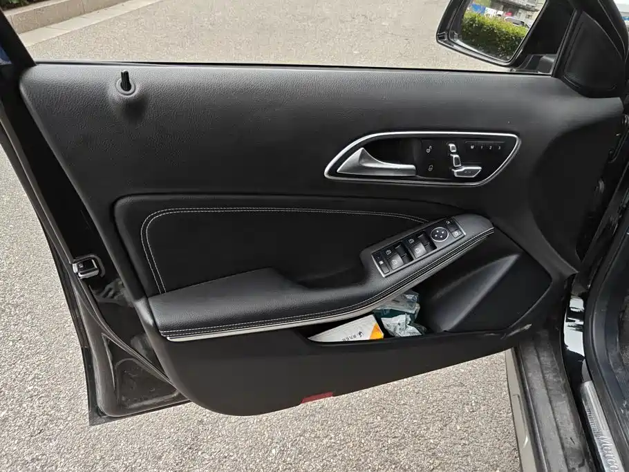 Mercedes-Benz GLA — миниатюра 7