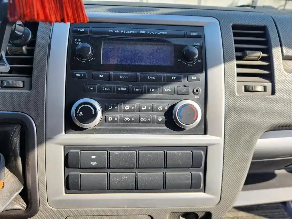 Foton Fengjing G7 — миниатюра 16