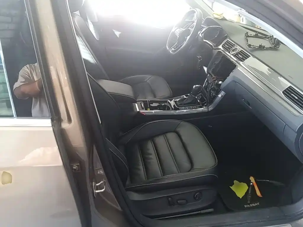 Volkswagen Passat — миниатюра 25