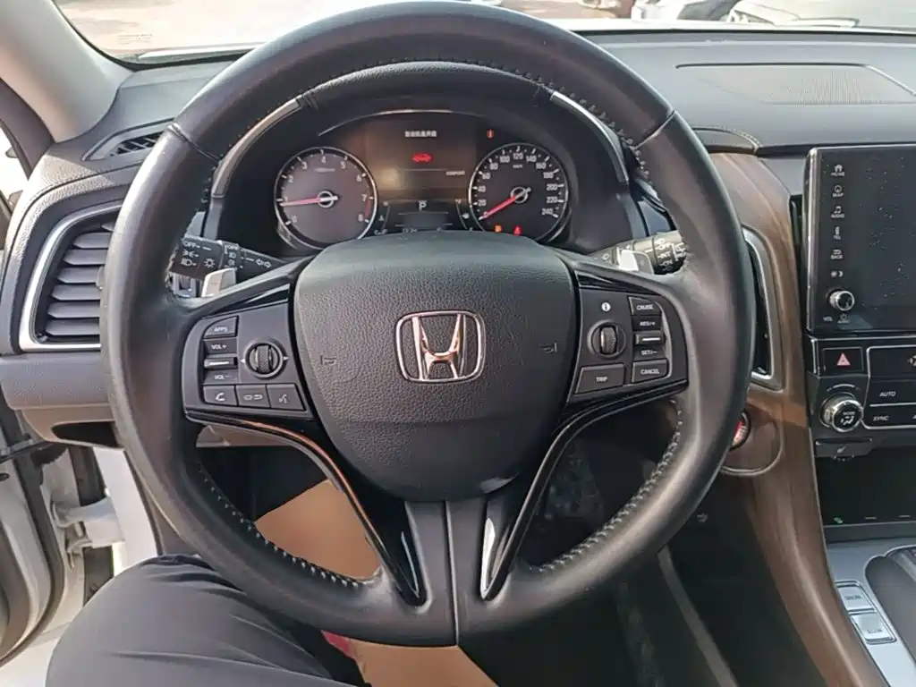 Honda Avancier — миниатюра 11
