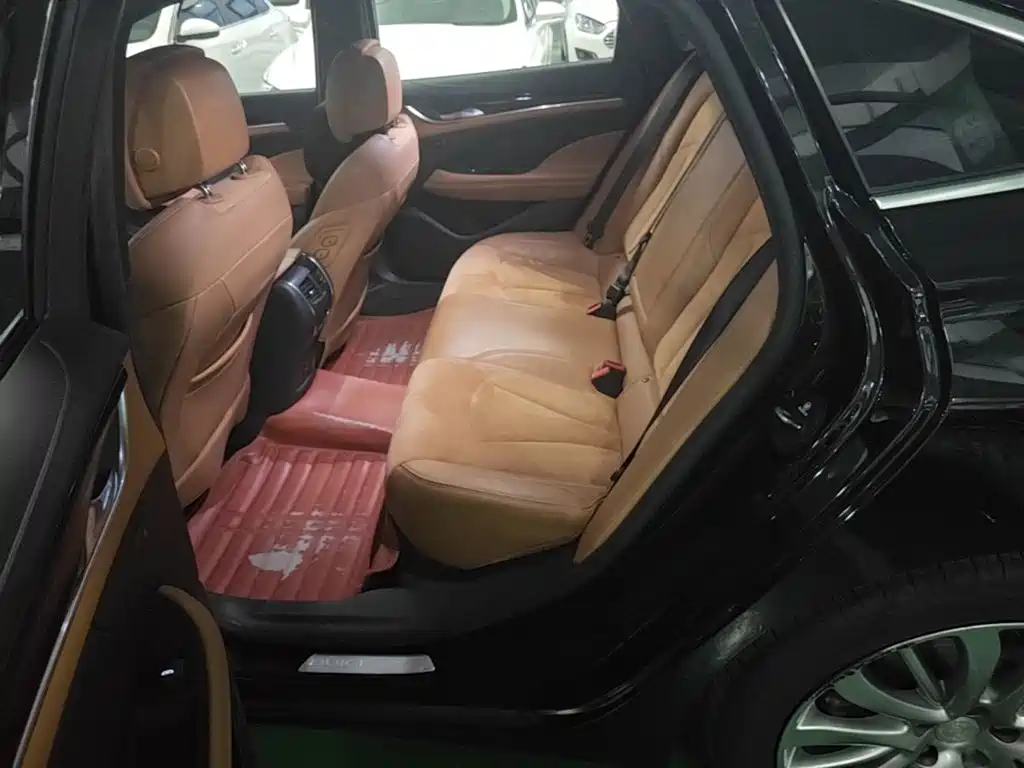 Buick LaCrosse — миниатюра 20