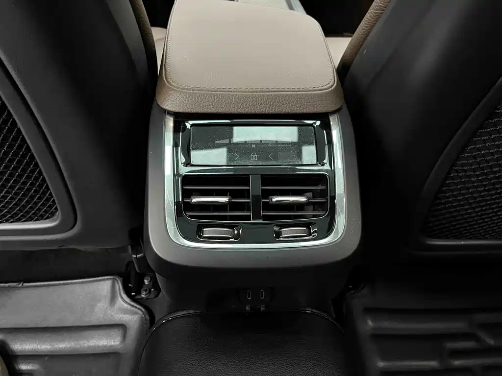 Volvo V90 — миниатюра 19