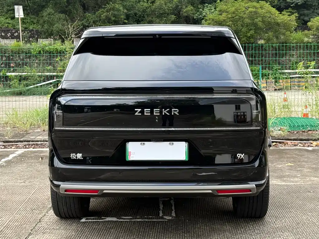 Zeekr 9X — миниатюра 16
