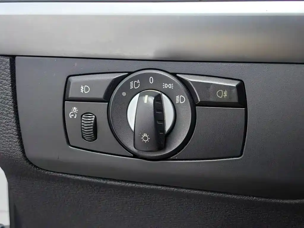 BMW X6 — миниатюра 19