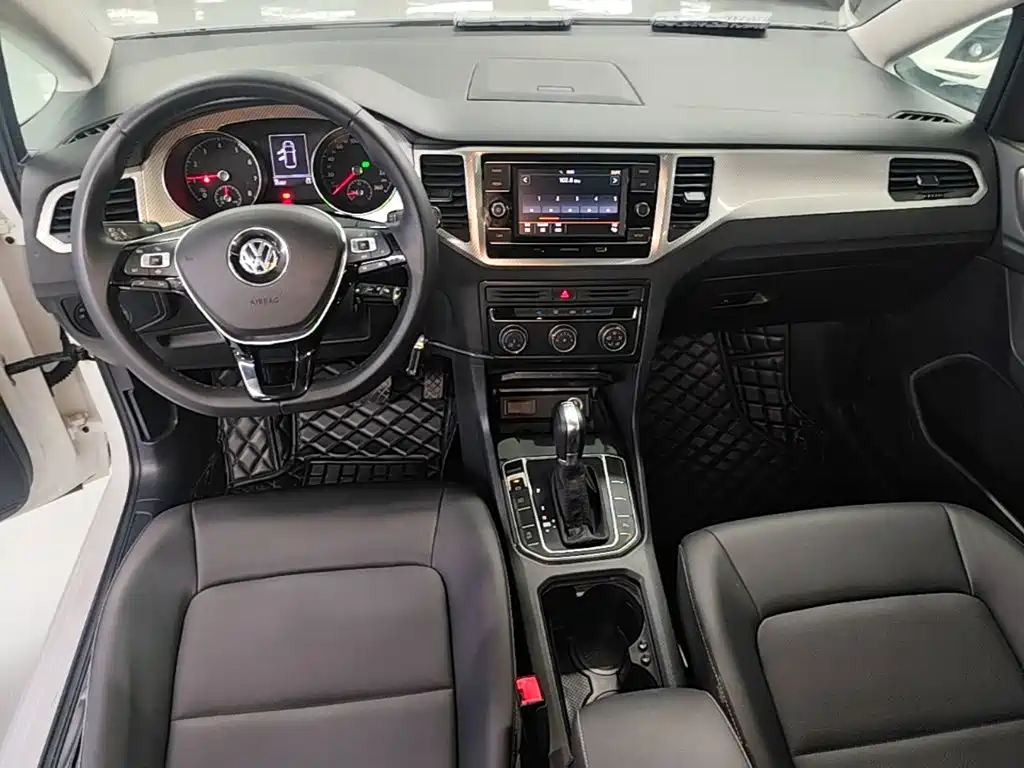 Volkswagen Golf Sportsvan — миниатюра 13