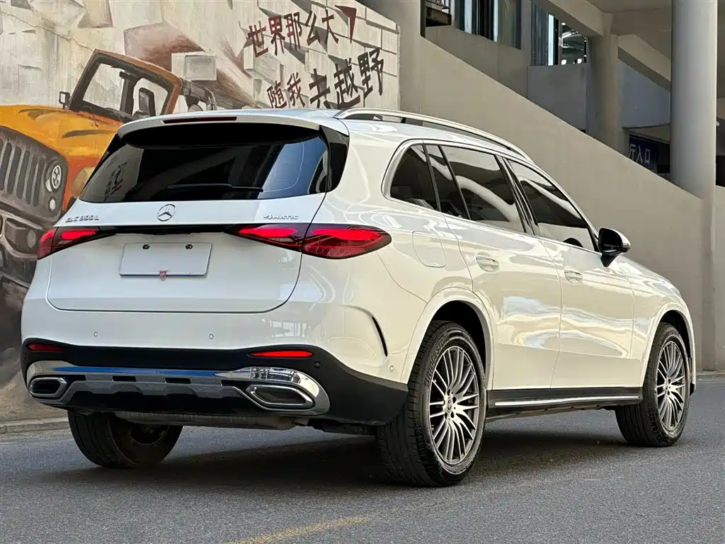 Mercedes-Benz GLC 2024 GLC 300 L 4MATIC 5 мест