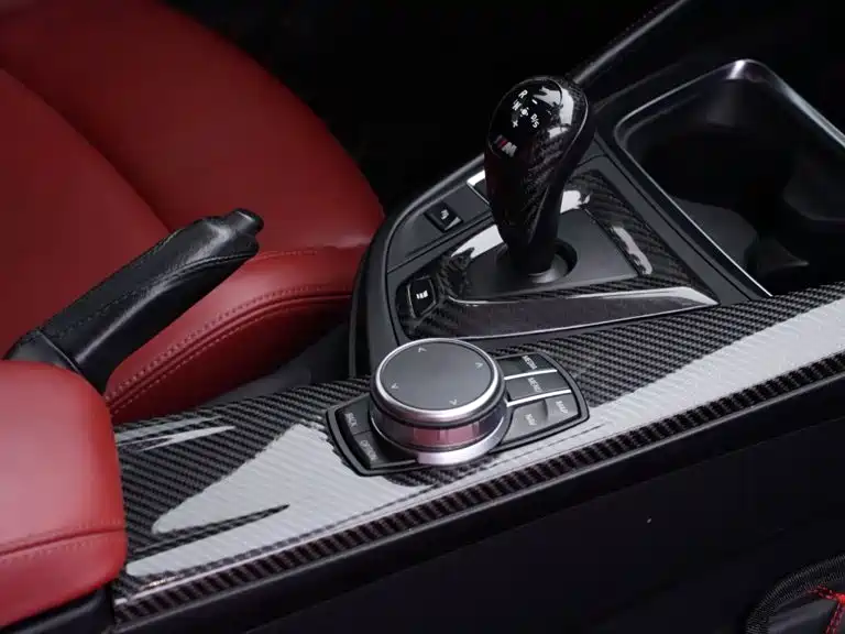 BMW M4 — миниатюра 13