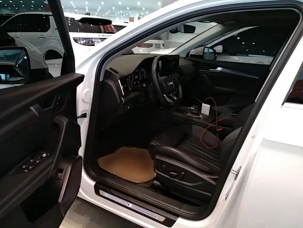Audi Q5L — миниатюра 16