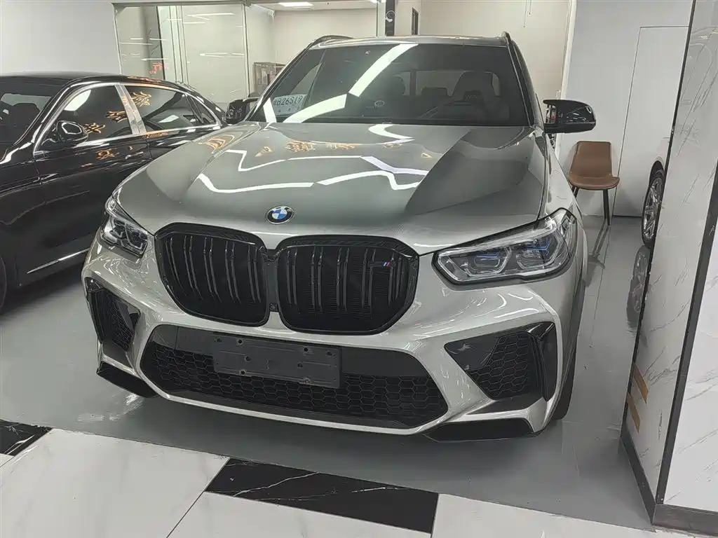 Купить BMW X5 M
