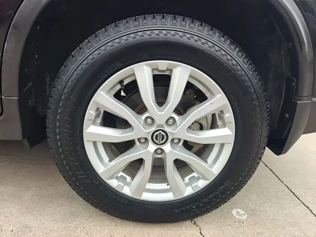 Nissan X-Trail — миниатюра 10