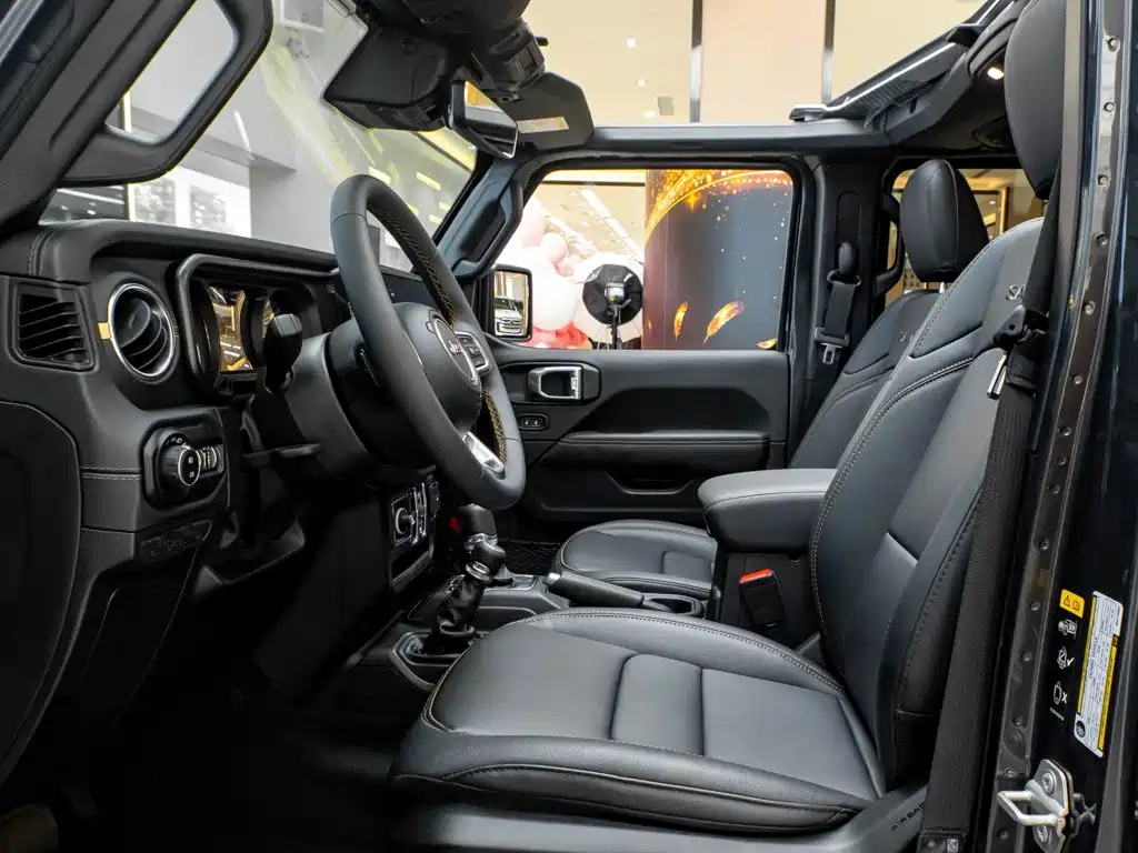 Jeep Wrangler — миниатюра 29