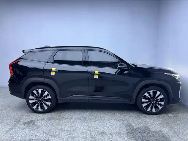 Geely Boyue L — миниатюра 4