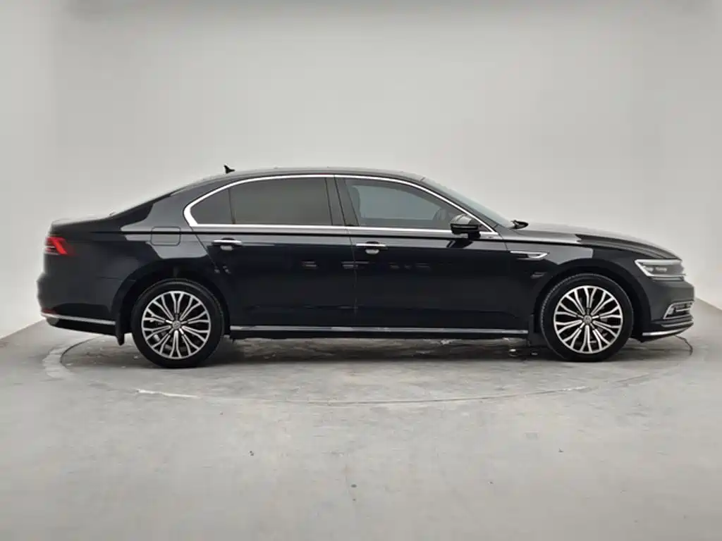 Volkswagen Phideon — миниатюра 3