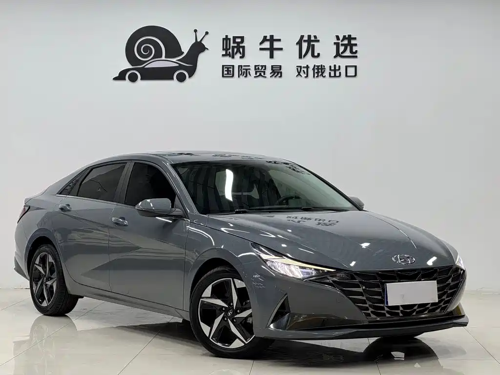 Hyundai Elantra — миниатюра 3