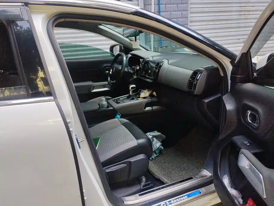 Citroen C5 AIRCROSS — миниатюра 8