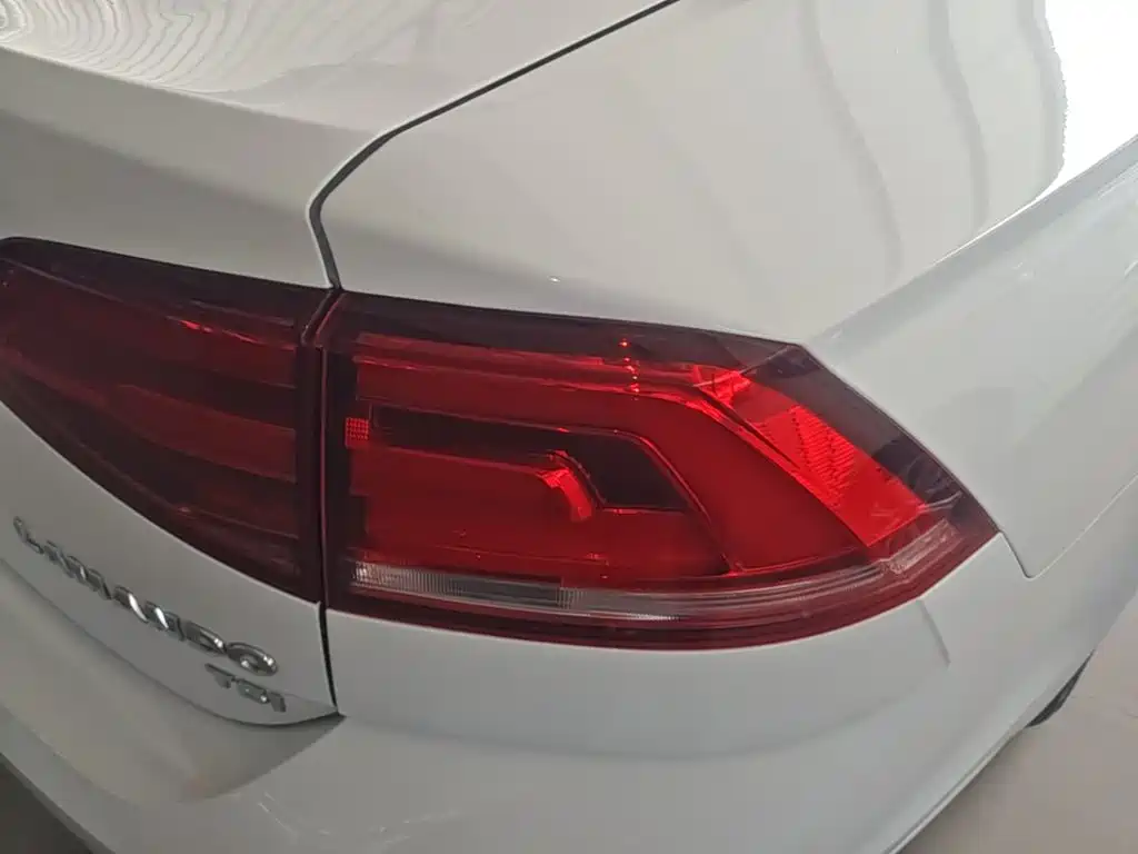Volkswagen Lamando — миниатюра 8