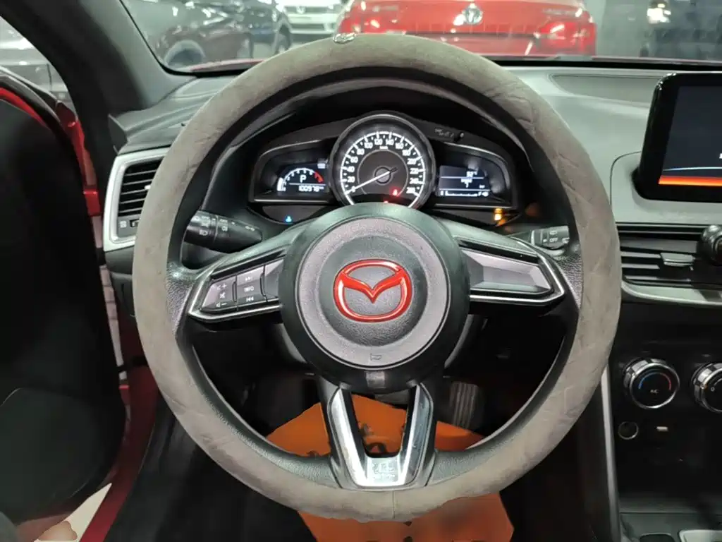 Mazda CX-4 — миниатюра 11