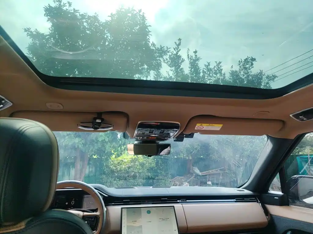 Land Rover Sport — миниатюра 9