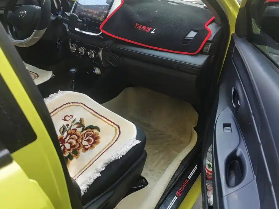 Toyota Yaris L — миниатюра 8