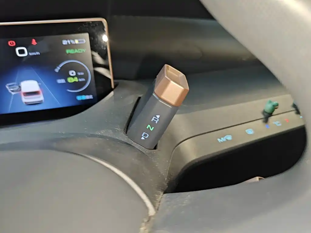 Wuling Nano EV — миниатюра 14
