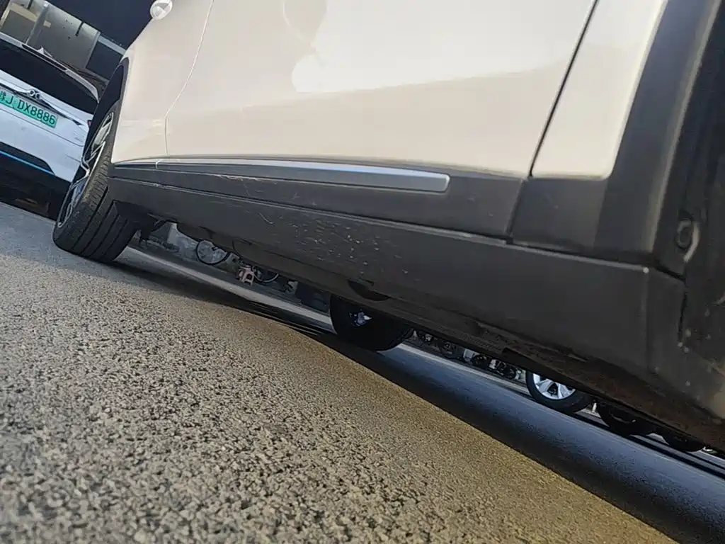 BYD Tang New Energy — миниатюра 21