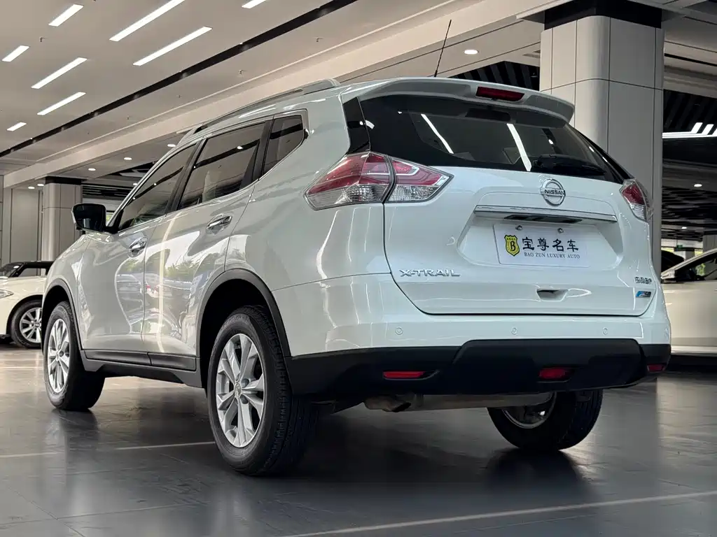 Nissan X-Trail 2014 2.0L CVT Comfort 2WD