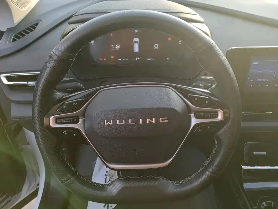 Wuling Victory — миниатюра 15