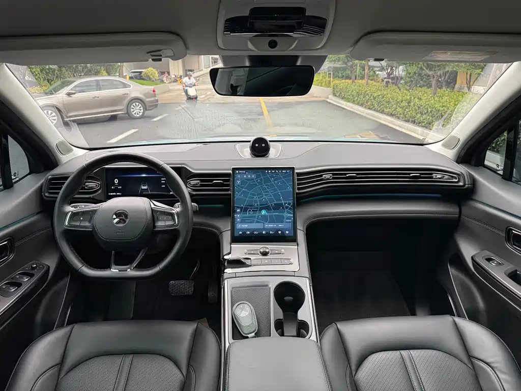 NIO ES6 — миниатюра 15