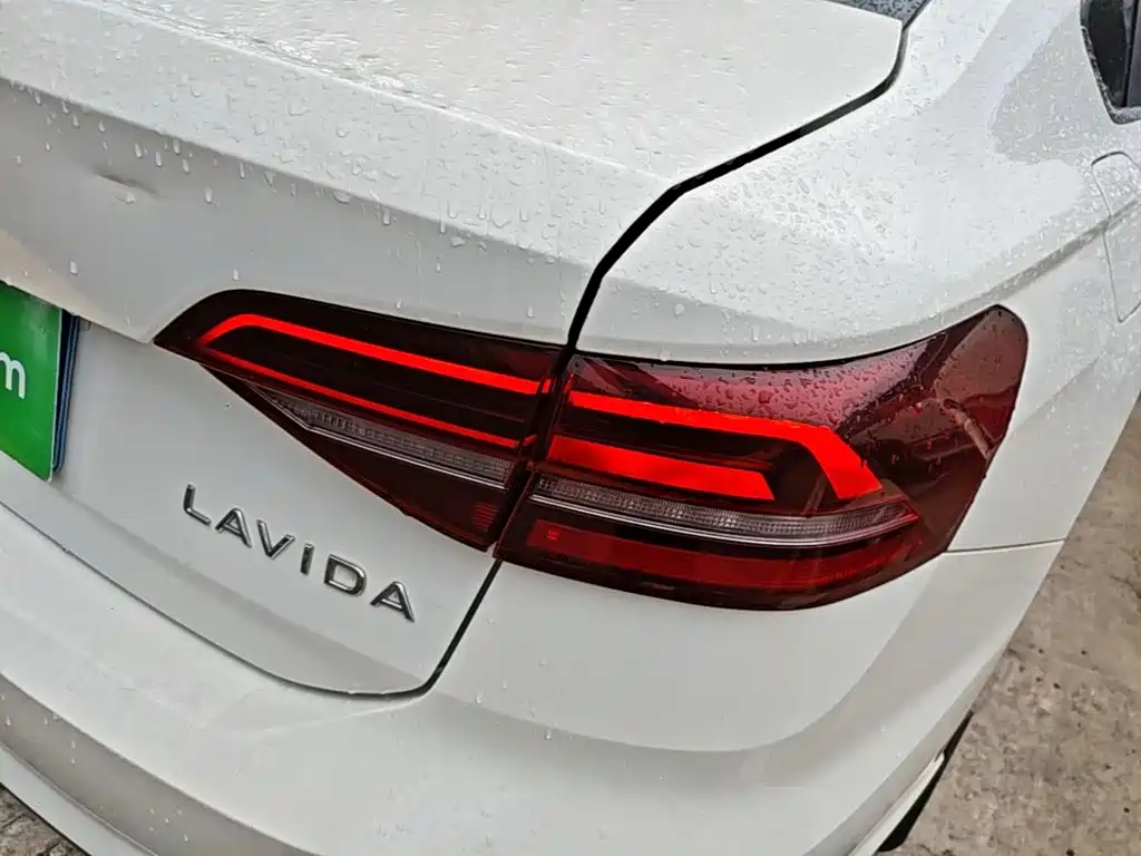 Volkswagen Lavida — миниатюра 8