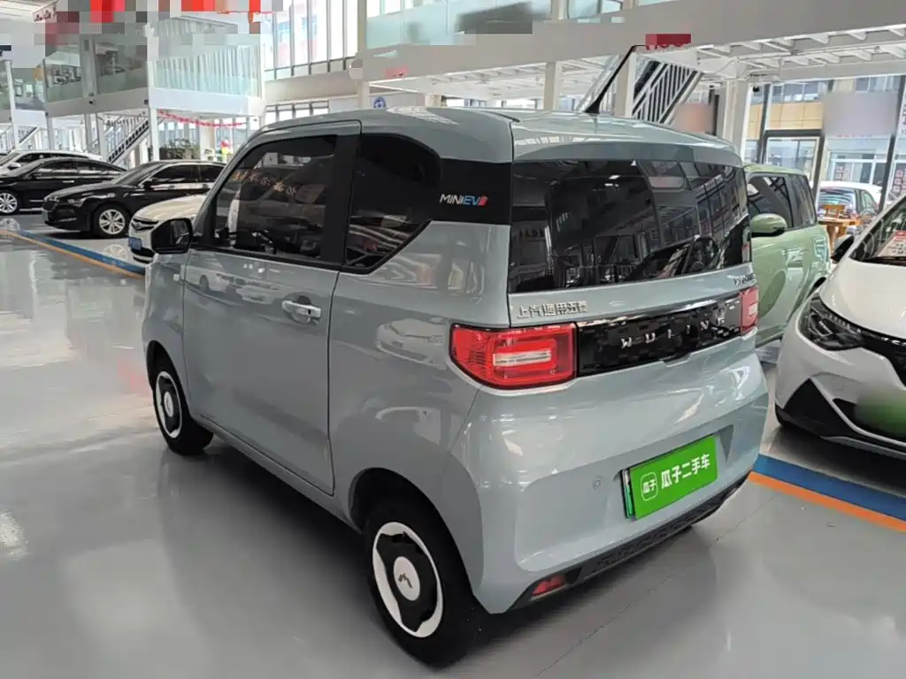 Wuling MINIEV — миниатюра 5
