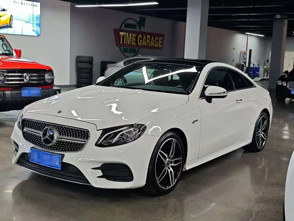 MERCEDES-BENZ  E CLASS