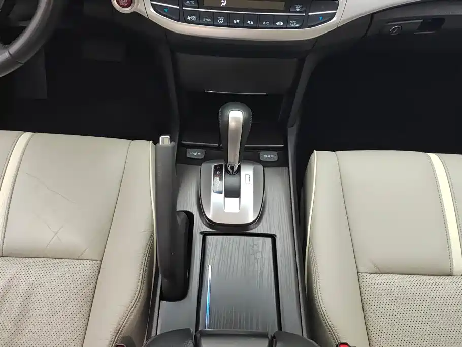 Honda Crosstour — миниатюра 16