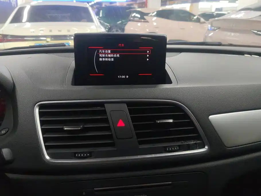Audi Q3 — миниатюра 13