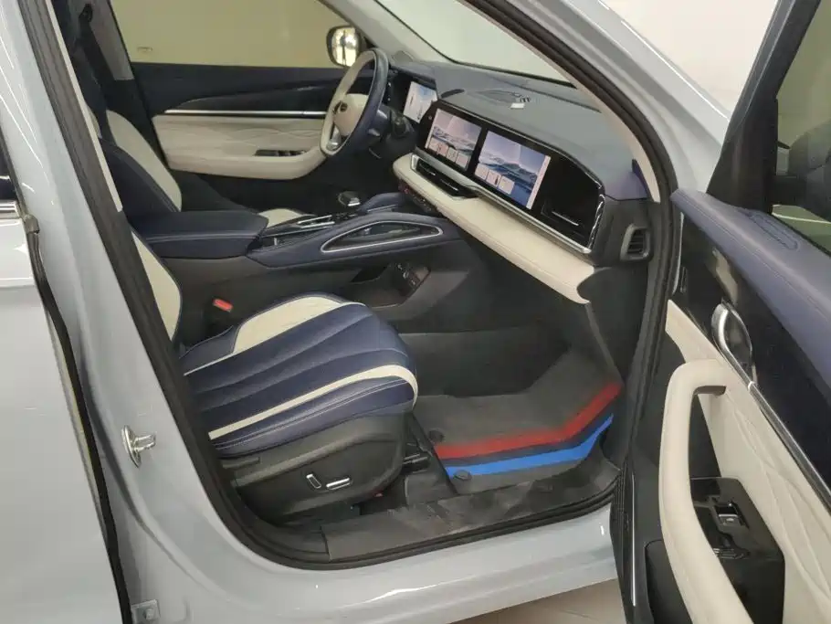 Geely Xingyue L — миниатюра 8