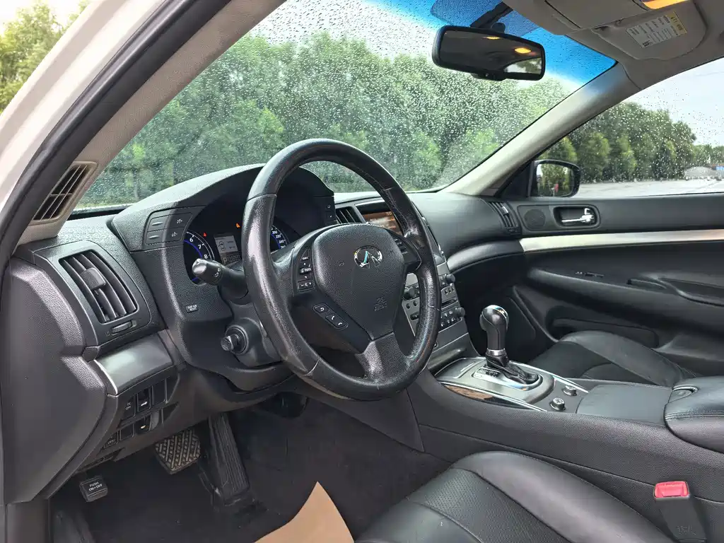 Infiniti G — миниатюра 16
