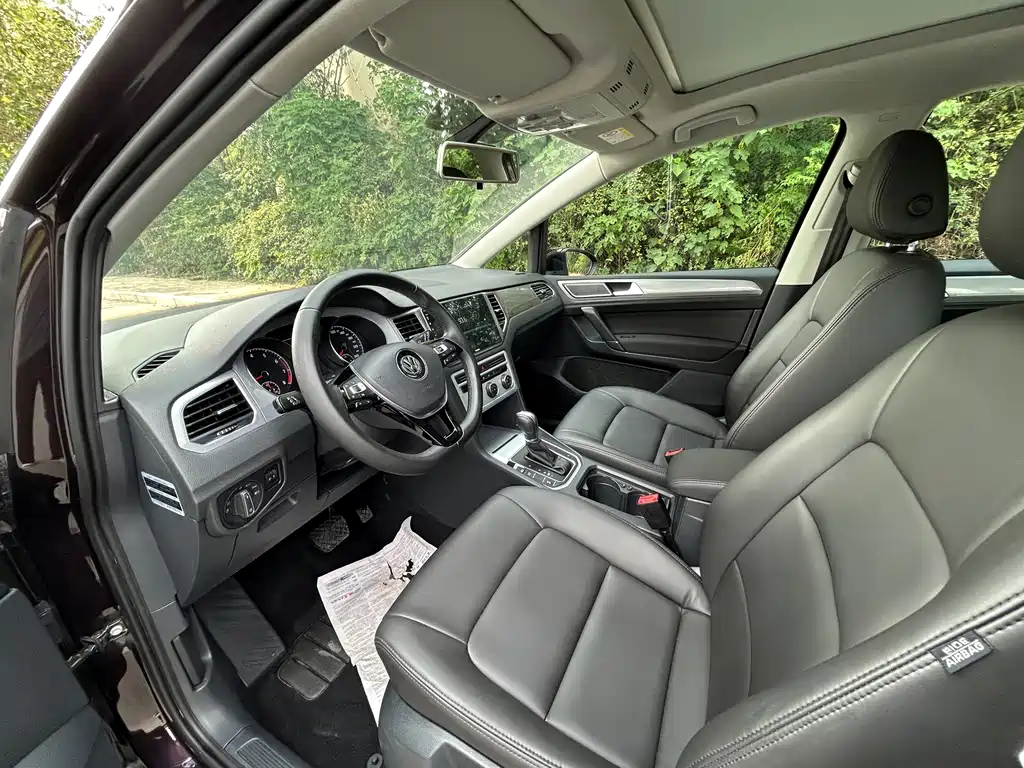 Volkswagen Golf Sportsvan — миниатюра 10