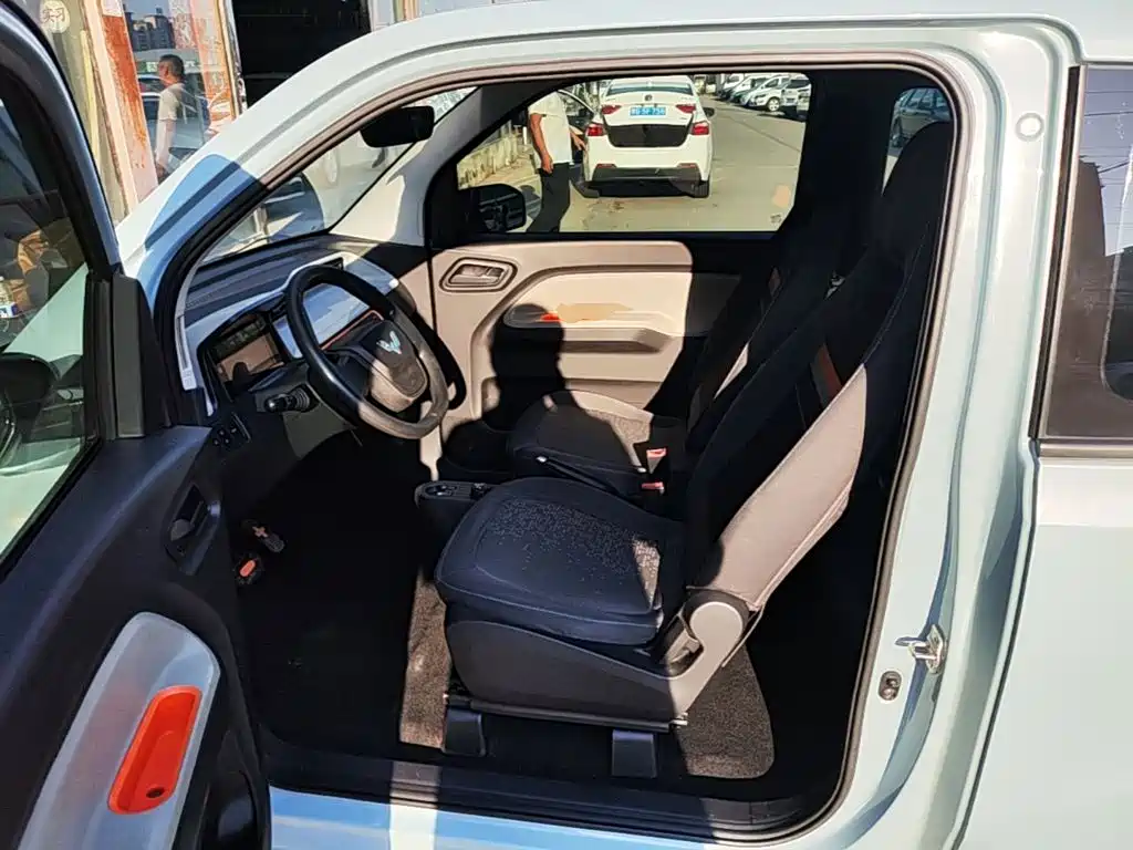 Wuling MINIEV — миниатюра 15