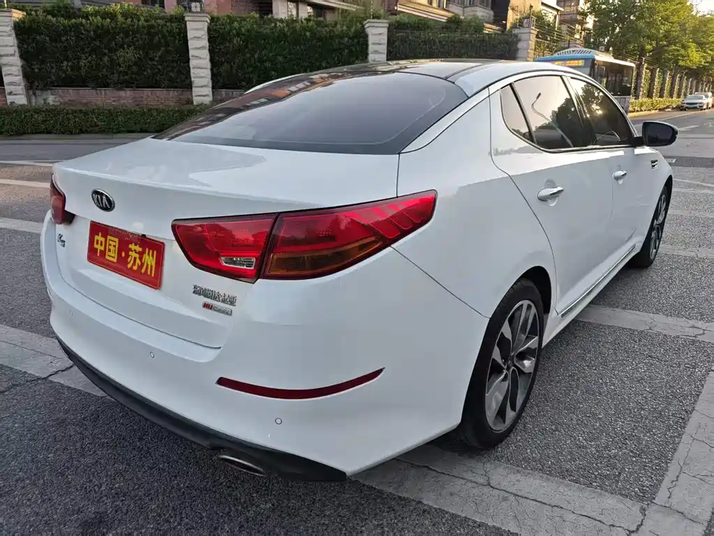 Kia K5 2014 2.0L AT LUXURY