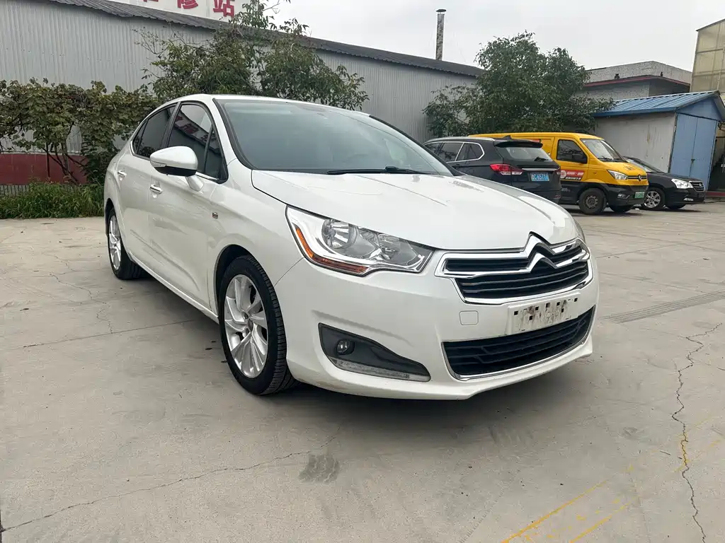 Citroen C4L — миниатюра 2