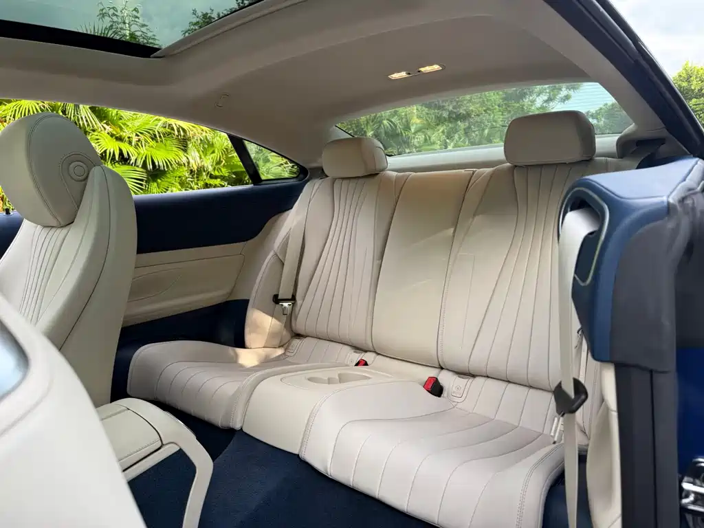 Mercedes-Benz E-Class (Import) — миниатюра 9