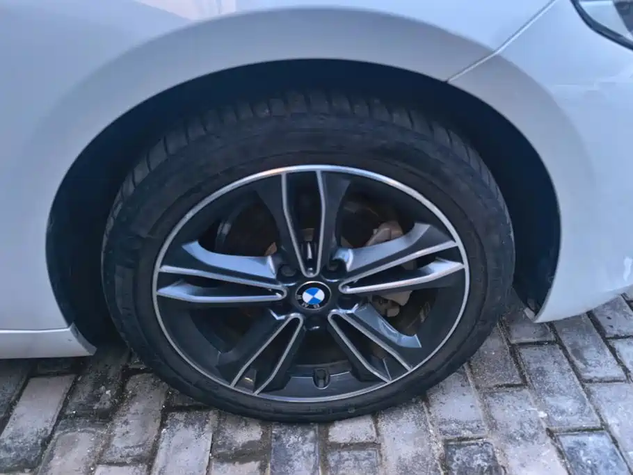BMW 1 Series — миниатюра 6