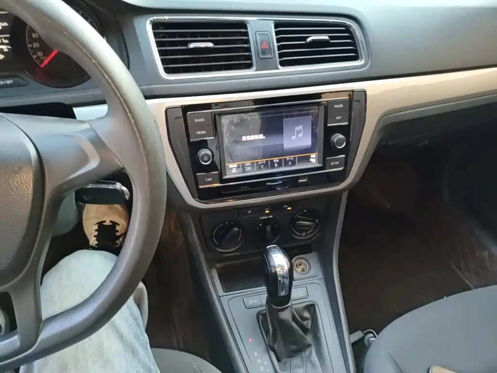 Volkswagen Lavida — миниатюра 18