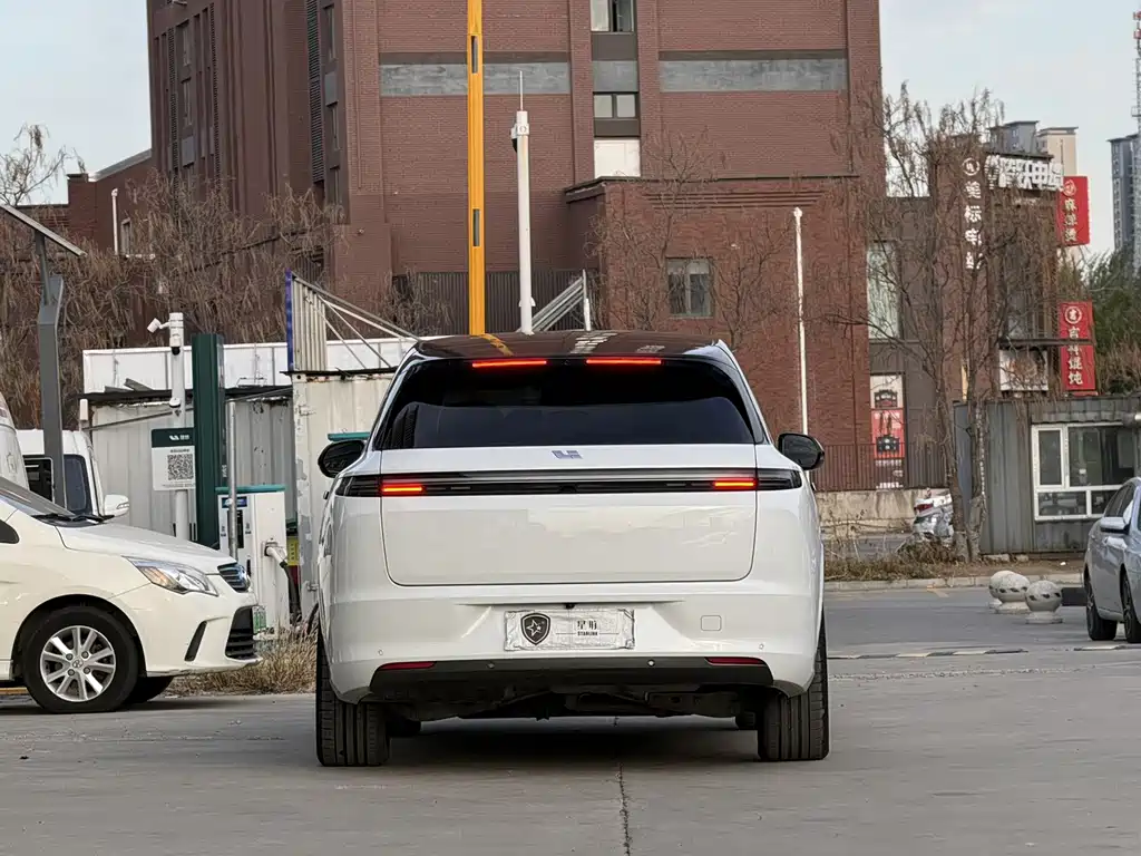 Li Auto Li L7 — миниатюра 6