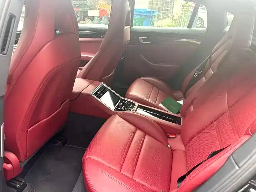 Porsche Panamera — миниатюра 3
