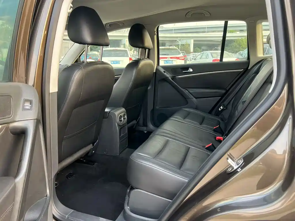 Volkswagen Tiguan — миниатюра 6