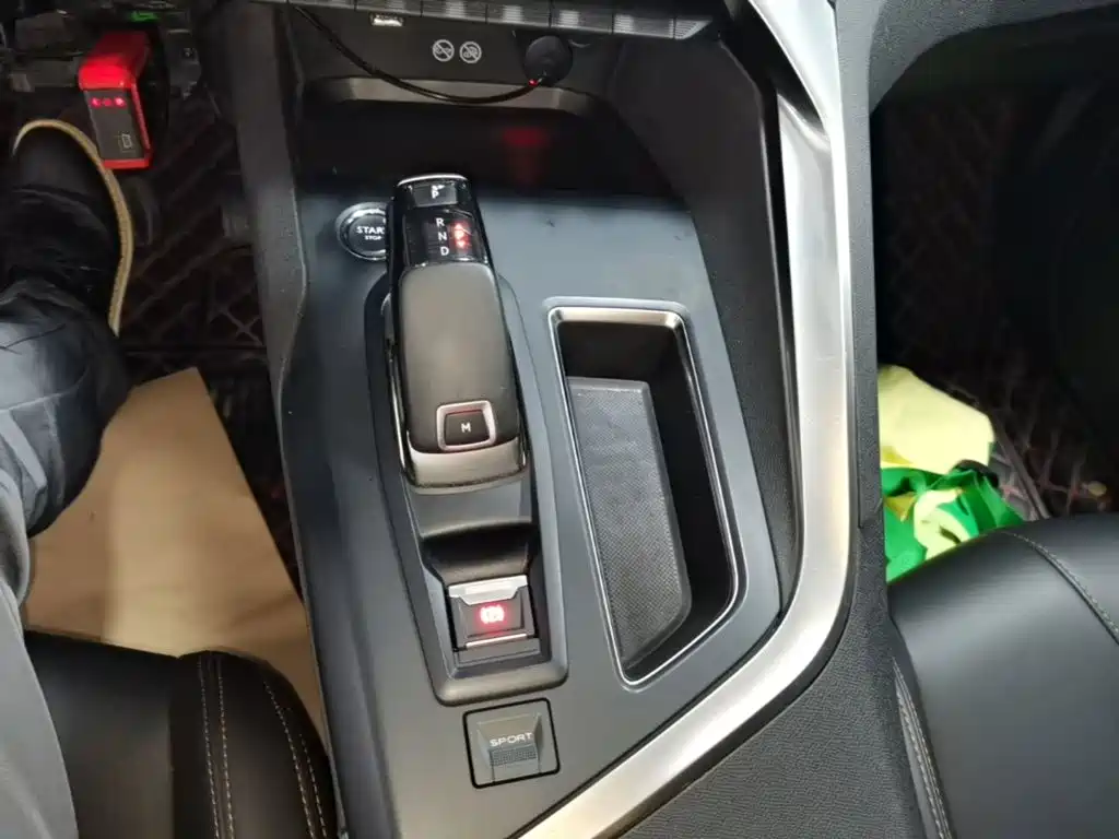 Peugeot 4008 — миниатюра 14